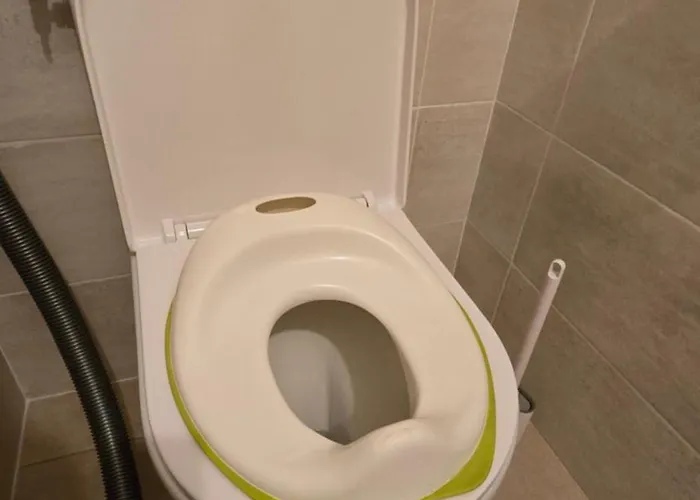 La De Celine בית אירוח *