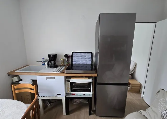 La De Celine בית אירוח *